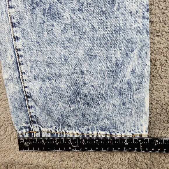 Women's High Rise Straight Leg Light Acid Wash Distress Ripped Jeans Size 30x32 - Picture 7 of 10